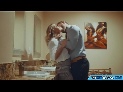 ❤️ Коли грудаста блондинка спокушає вас у громадському туалеті ☑ Порно у нас uk.91sesex101.top ❌